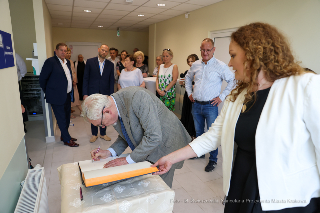 bs_220630_1895.jpg-Szpital Narutowicza, Majchrowski  Autor: B. Świerzowski