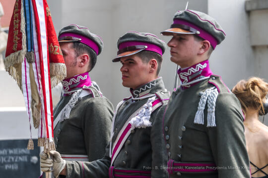 bs_220630_2038.jpg-Pomnik Wieniawy Długoszowskiego, Majchrowski, Uroczystości