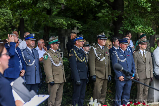 bs_220630_2041.jpg-Pomnik Wieniawy Długoszowskiego, Majchrowski, Uroczystości