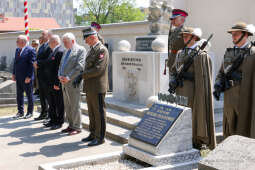 bs_220630_2070.jpg-Pomnik Wieniawy Długoszowskiego, Majchrowski, Uroczystości