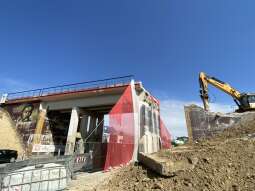 img_0563.jpg-Al. 29 listopada – wyburzanie wiaduktu