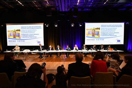 20220719_umk_09.jpg-ICE, Kraków, konferencja „Conference on relief and reconstruction of Ukraine and