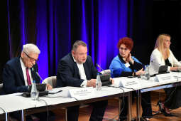 20220719_umk_11.jpg-ICE, Kraków, konferencja „Conference on relief and reconstruction of Ukraine and