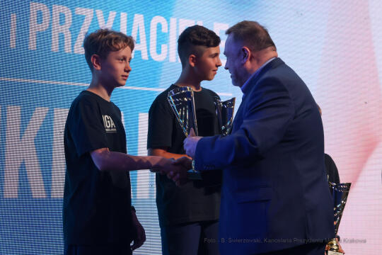 bs_220723_7721.jpg-Iga Świątek, Kulig, Radwańska, Mecz