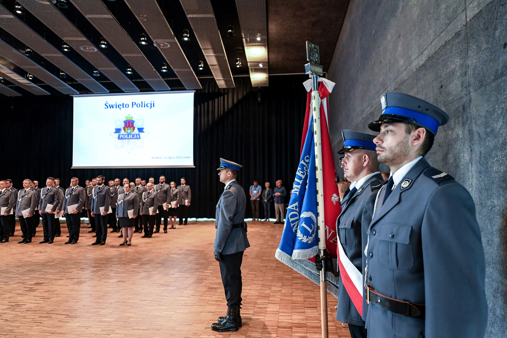 20220726_umk_37.jpg-Uroczystość z okazji Święta Policji, Policja, Fryczek Antoni,  Autor: P. Wojnarowski