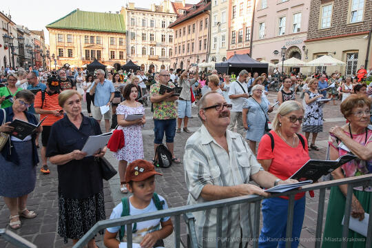 20220805_umk_46.jpg-Lekcja śpiewania, 2022, Kadrówka 1914