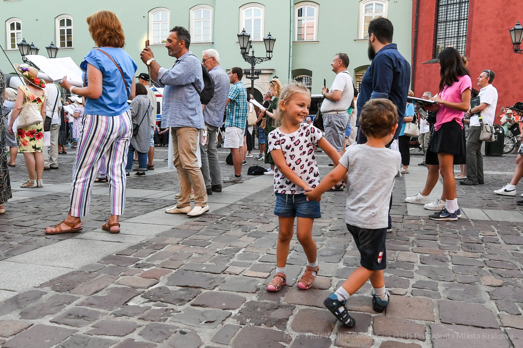 20220805_umk_51.jpg-Lekcja śpiewania, 2022, Kadrówka 1914  Autor: P. Wojnarowski