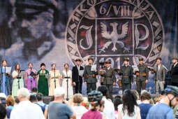 20220805_umk_54.jpg-Lekcja śpiewania, 2022, Kadrówka 1914