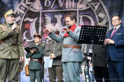 20220805_umk_65.jpg-Lekcja śpiewania, 2022, Kadrówka 1914