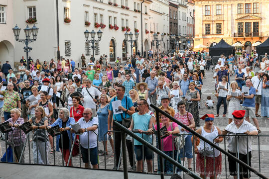 20220805_umk_75.jpg-Lekcja śpiewania, 2022, Kadrówka 1914