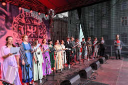 20220805_umk_77.jpg-Lekcja śpiewania, 2022, Kadrówka 1914