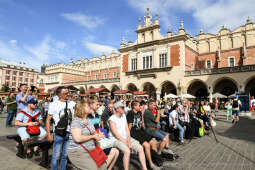 20220808_umk_45.jpg-Targi Sztuki Ludowej, Kraków, Rynek