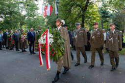 umk_7853.jpg-Capstrzyk, Park im dr H. Jordana, gen. Władysław Anders, Anna Anders