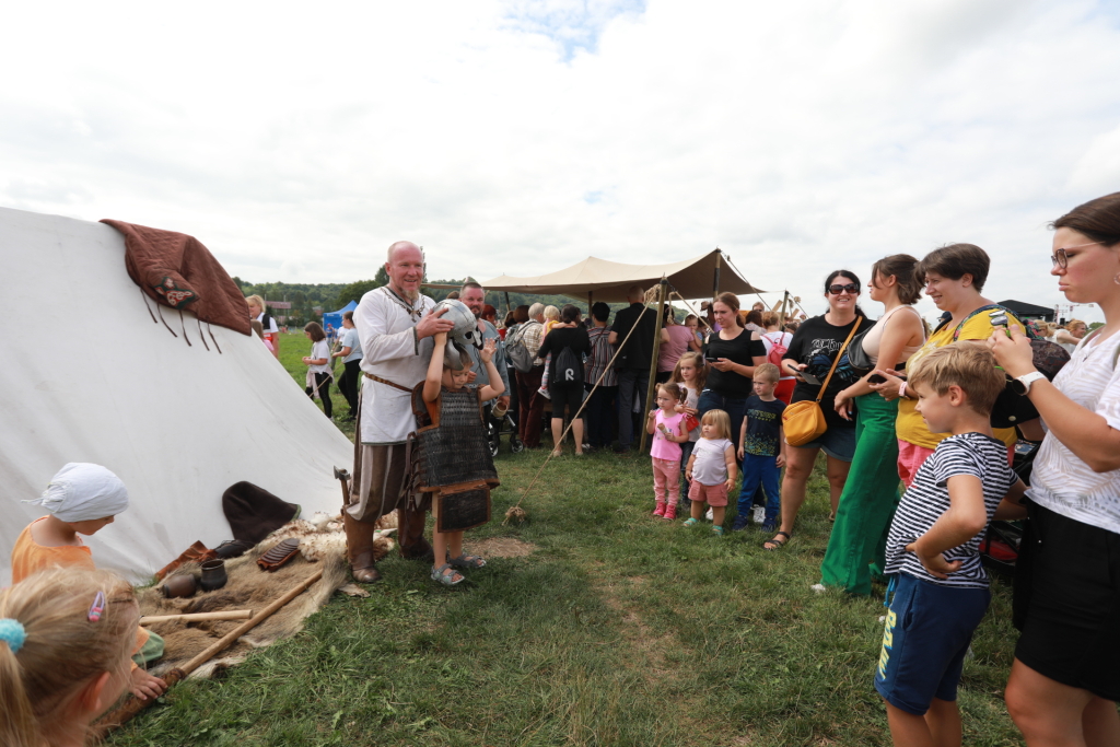 zdjęcie 14.08.2022, 13 12 44.jpg-Urodziny smoka – wielki piknik na Błoniach