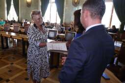 12.jpeg-Dyrektorzy szkół odebrali akty powierzenia