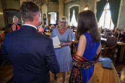 9.jpeg-Dyrektorzy szkół odebrali akty powierzenia