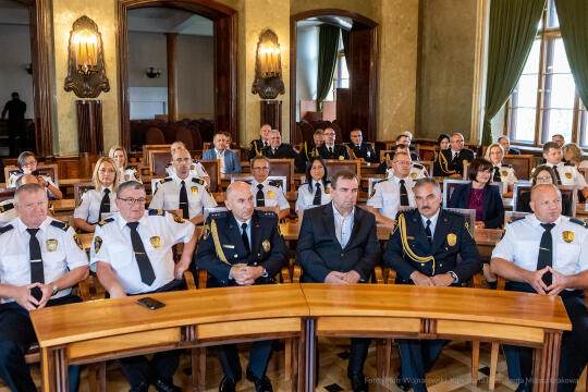 umk_1924.jpg-swieto, straz miejska, strazy miejskiej, uroczystosc, odznaczenia, odznaczen