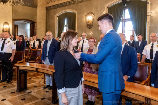 umk_2119.jpg-swieto, straz miejska, strazy miejskiej, uroczystosc, odznaczenia, odznaczen