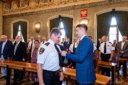 umk_2148.jpg-swieto, straz miejska, strazy miejskiej, uroczystosc, odznaczenia, odznaczen