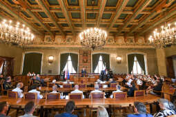 umk_2175.jpg-swieto, straz miejska, strazy miejskiej, uroczystosc, odznaczenia, odznaczen