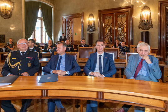 umk_2278.jpg-swieto, straz miejska, strazy miejskiej, uroczystosc, odznaczenia, odznaczen