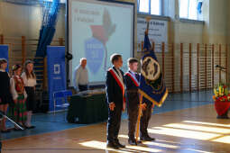 bs_220901_6398.jpg-SP50, Rok Szkolny, Nowy Budynek, Majchrowski