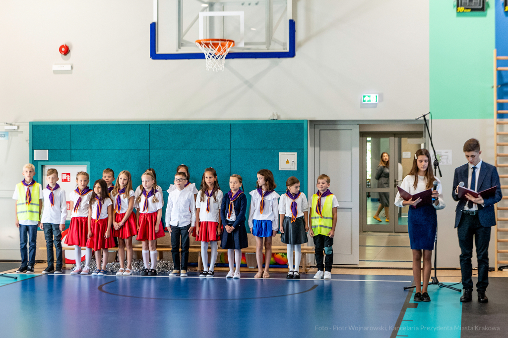 umk_3031.jpg-rozpoczęcie, rok, szkolny, wrzesień, Jacek, Majchrowski,  Autor: P. Wojnarowski