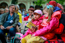 bs_220903_3351.jpg-Narodowe Czytanie