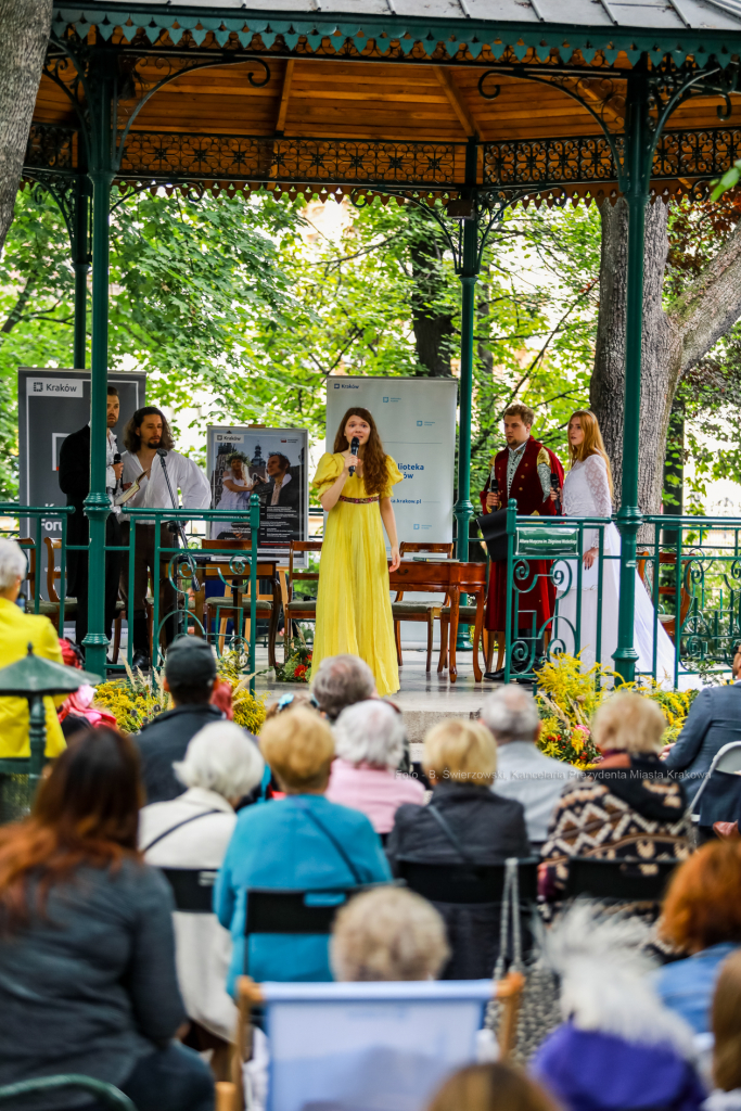 bs_220903_3382.jpg-Narodowe Czytanie  Autor: B. Świerzowski