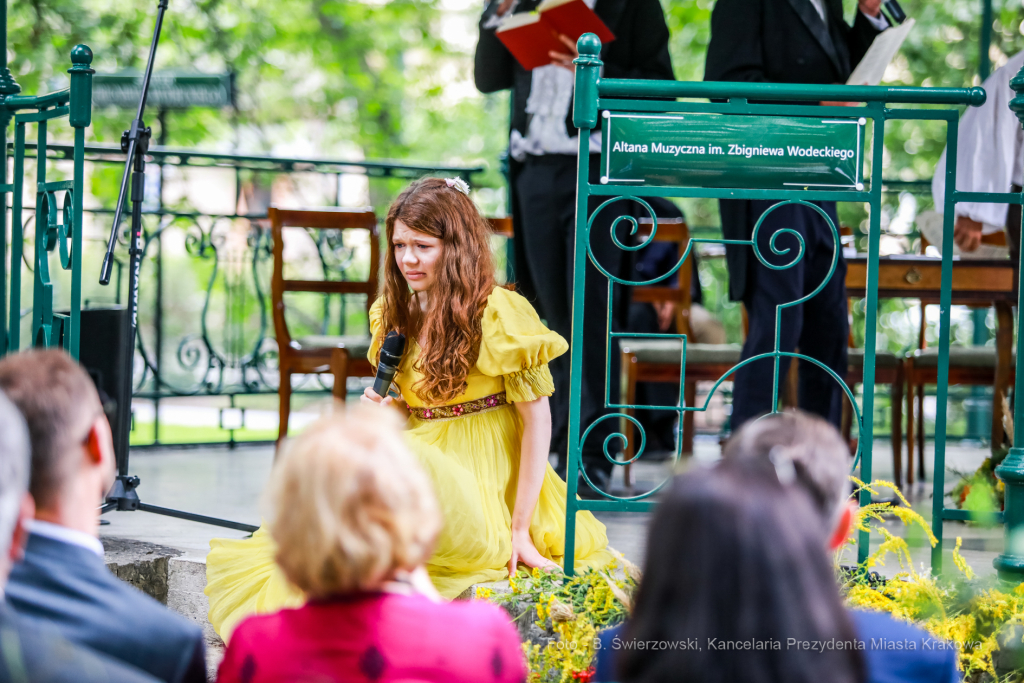 bs_220903_3402.jpg-Narodowe Czytanie  Autor: B. Świerzowski