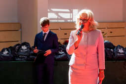 umk_4470.jpg-ślubowanie, pierwszaki, SP 134, Majchrowski