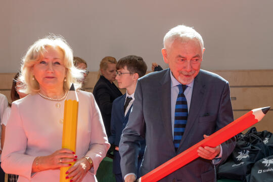 umk_4525.jpg-ślubowanie, pierwszaki, SP 134, Majchrowski