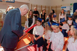 umk_4542.jpg-ślubowanie, pierwszaki, SP 134, Majchrowski