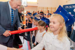 umk_4553.jpg-ślubowanie, pierwszaki, SP 134, Majchrowski