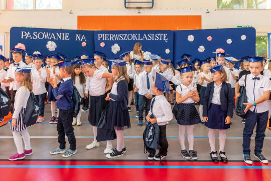 umk_4570.jpg-ślubowanie, pierwszaki, SP 134, Majchrowski