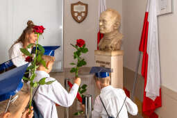 umk_4594.jpg-ślubowanie, pierwszaki, SP 134, Majchrowski