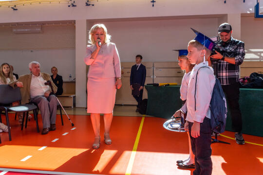 umk_4607.jpg-ślubowanie, pierwszaki, SP 134, Majchrowski