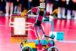 umk_4658.jpg-ślubowanie, pierwszaki, SP 134, Majchrowski