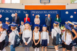 umk_4702.jpg-ślubowanie, pierwszaki, SP 134, Majchrowski