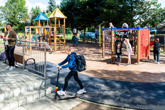 umk_4767.jpg-ślubowanie, pierwszaki, SP 134, Majchrowski