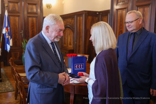 bs_220913_8813.jpg-Medalistki, Mistrzostwa Świata, Majchrowski, Kajakarki