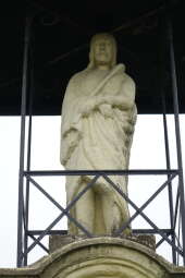 rzeźba jezus - przed konserwacją.jpg