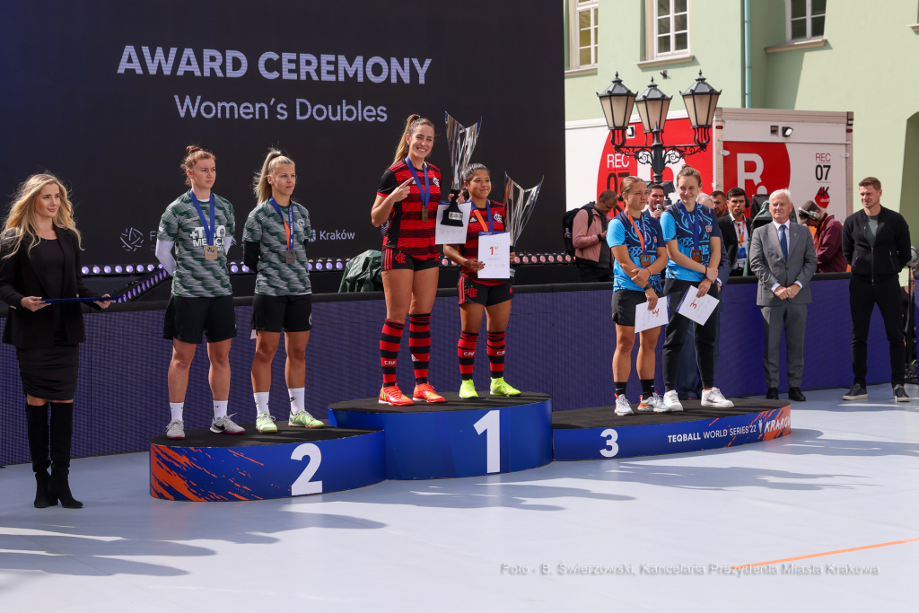 bs-września 17, 2022-img_9453.jpg-TEQBAL Mały Rynek, Majchrowski  Autor: B. Świerzowski