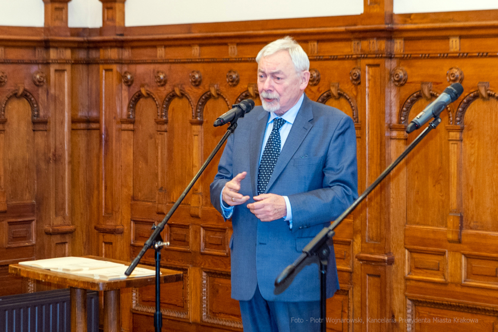 UMK, Majchrowski, Rada Działalności Pożytku Publicznego, inauguracja, V kadencja, wręczenie, pod  Autor: P. Wojnarowski