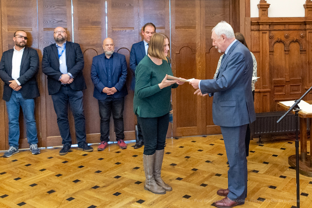 UMK, Majchrowski, Rada Działalności Pożytku Publicznego, inauguracja, V kadencja, wręczenie, pod  Autor: P. Wojnarowski