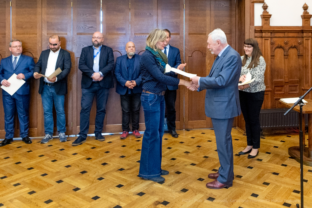 UMK, Majchrowski, Rada Działalności Pożytku Publicznego, inauguracja, V kadencja, wręczenie, pod  Autor: P. Wojnarowski