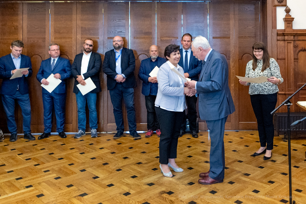 UMK, Majchrowski, Rada Działalności Pożytku Publicznego, inauguracja, V kadencja, wręczenie, pod  Autor: P. Wojnarowski