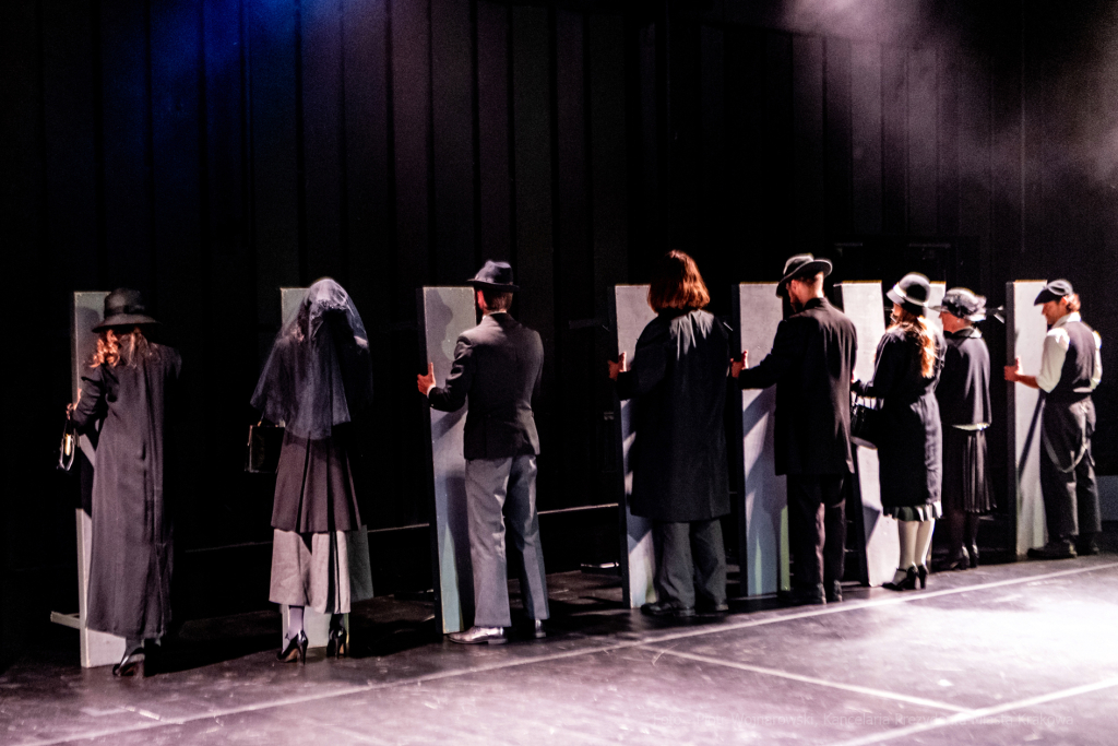 KTO, teatr, Majchrowski, Zoń, Jubileusz, Arcadia, 45, lat, istnienia, trąbka, spektakl, Różewicz  Autor: P. Wojnarowski