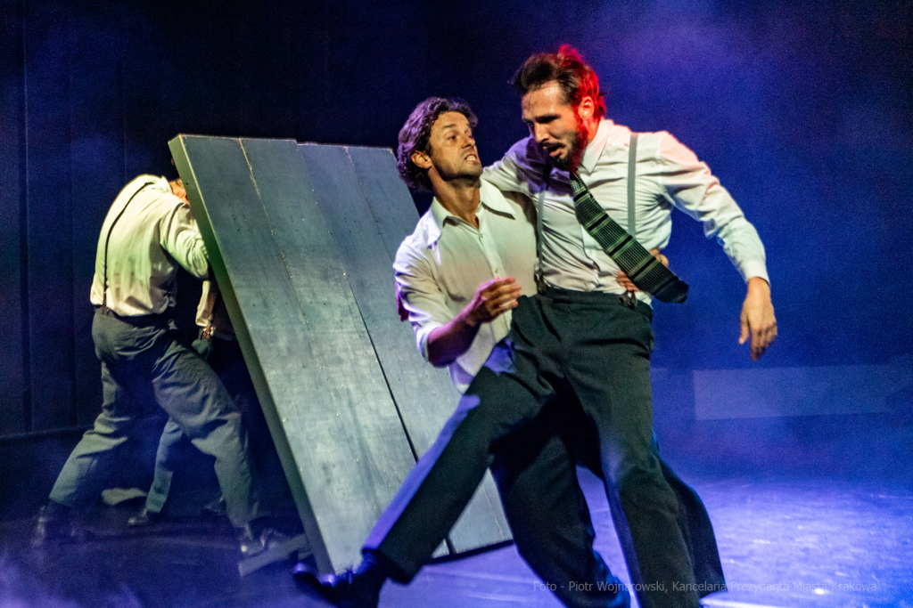 KTO, teatr, Majchrowski, Zoń, Jubileusz, Arcadia, 45, lat, istnienia, trąbka, spektakl, Różewicz  Autor: P. Wojnarowski