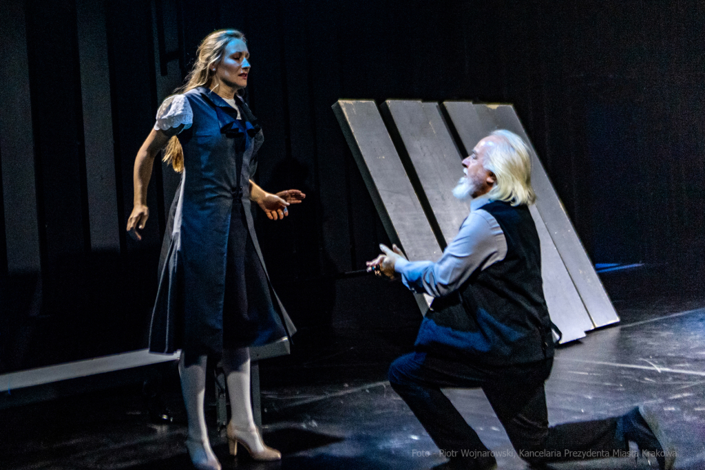 KTO, teatr, Majchrowski, Zoń, Jubileusz, Arcadia, 45, lat, istnienia, trąbka, spektakl, Różewicz  Autor: P. Wojnarowski